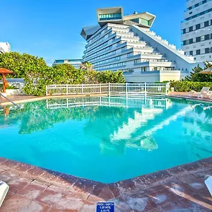 state-of-the-art-condos.quintano-roohotels.com/